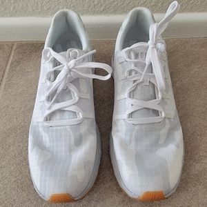 NoBull Women's White Camo Ripstop Runner